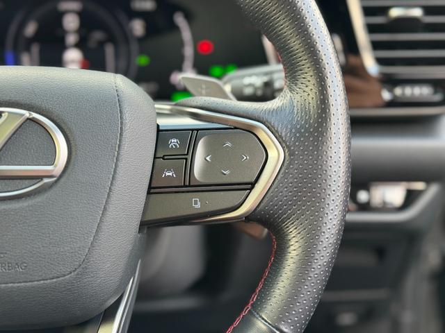 ＮＸ ＮＸ３５０ｈ　Ｆスポーツ　ＴＲＤエアロ（Ｆ／Ｓ／Ｒ　オレンジキャリパー　デジタルインナーミラー　ドライブレコーダー　アドバンストパーク　赤レザーシート　１４インチディスプレイオーディオ　パノラミックビューモニター　ＥＴＣ２．０（69枚目）