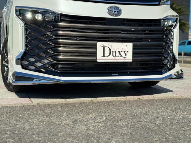 ヴォクシー ハイブリッドＳ－Ｚ　１３．２型有機ＥＬ後席モニター　モデリスタエアロ（Ｆ／Ｓ／Ｒ）　快適利便パッケージｈｉｇｈ　ユニバーサルステップ　トヨタチームメイト　ヘッドアップディスプレイ　３眼ＬＥＤヘッドライト　デジタルミラー（16枚目）