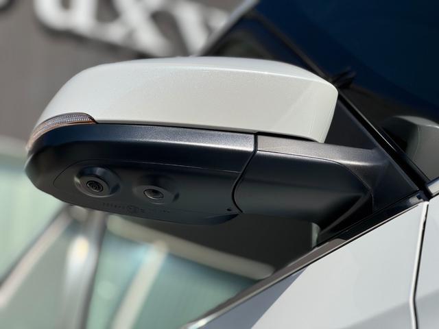 ヴォクシー ハイブリッドＳ－Ｚ　１３．２型有機ＥＬ後席モニター　モデリスタエアロ（Ｆ／Ｓ／Ｒ）　快適利便パッケージｈｉｇｈ　ユニバーサルステップ　トヨタチームメイト　ヘッドアップディスプレイ　３眼ＬＥＤヘッドライト　デジタルミラー（25枚目）