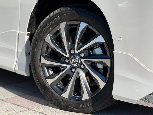 ヴォクシー ハイブリッドＳ－Ｚ　１３．２型有機ＥＬ後席モニター　モデリスタエアロ（Ｆ／Ｓ／Ｒ）　快適利便パッケージｈｉｇｈ　ユニバーサルステップ　トヨタチームメイト　ヘッドアップディスプレイ　３眼ＬＥＤヘッドライト　デジタルミラー（27枚目）