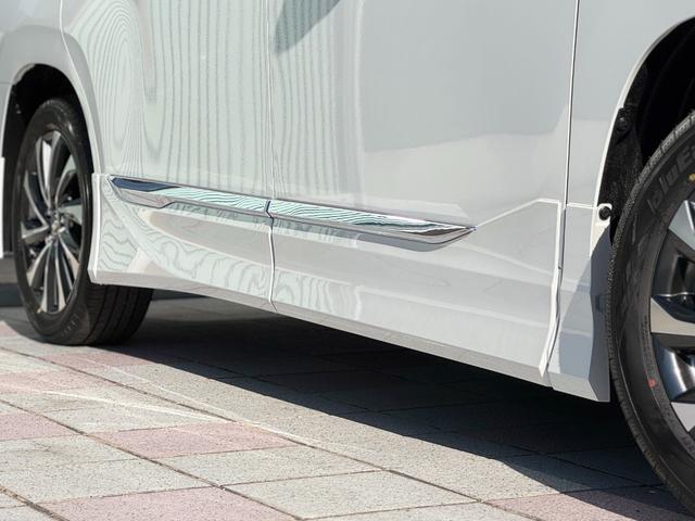 ヴォクシー ハイブリッドＳ－Ｚ　１３．２型有機ＥＬ後席モニター　モデリスタエアロ（Ｆ／Ｓ／Ｒ）　快適利便パッケージｈｉｇｈ　ユニバーサルステップ　トヨタチームメイト　ヘッドアップディスプレイ　３眼ＬＥＤヘッドライト　デジタルミラー（28枚目）