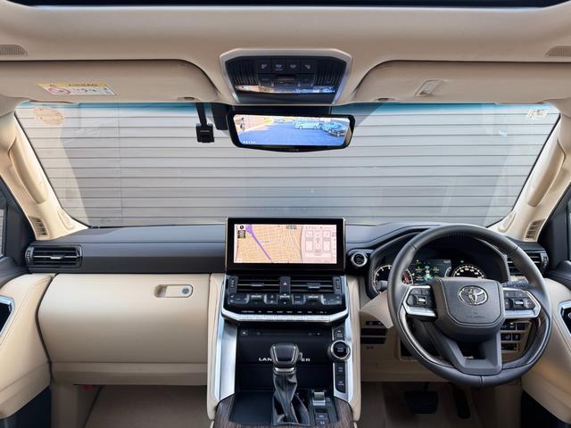 ランドクルーザー ＺＸ　モデリスタエアロ（Ｆ／Ｓ／Ｒ）　ＪＢＬプレミアムサウンド　リアエンターテイメント　黒ルーフレール　寒冷地仕様　１２．３型アルパインデジタルインナーミラー　ベージュレザーシート　パノラミックビューモニタ（8枚目）