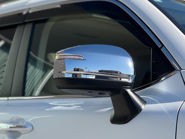 ランドクルーザー ＺＸ　モデリスタエアロ（Ｆ／Ｓ／Ｒ）　ＪＢＬプレミアムサウンド　リアエンターテイメント　黒ルーフレール　寒冷地仕様　１２．３型アルパインデジタルインナーミラー　ベージュレザーシート　パノラミックビューモニタ（30枚目）