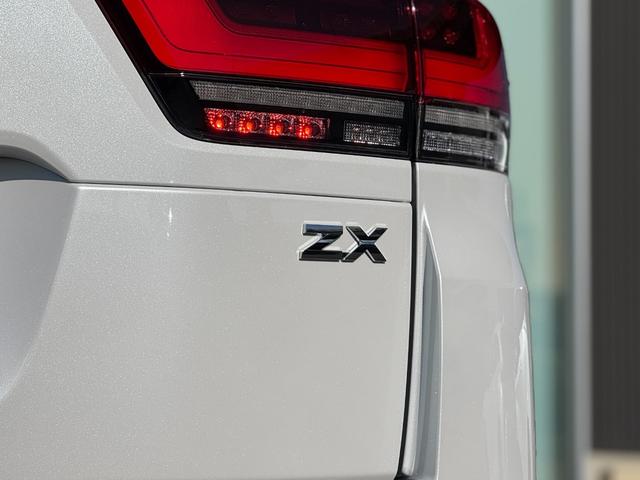 ランドクルーザー ＺＸ　モデリスタエアロ（Ｆ／Ｓ／Ｒ）　ＪＢＬプレミアムサウンド　リアエンターテイメント　黒ルーフレール　寒冷地仕様　１２．３型アルパインデジタルインナーミラー　ベージュレザーシート　パノラミックビューモニタ（48枚目）