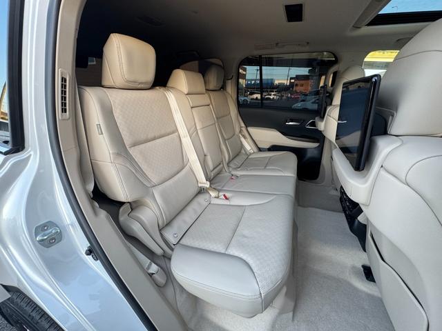 ランドクルーザー ＺＸ　モデリスタエアロ（Ｆ／Ｓ／Ｒ）　ＪＢＬプレミアムサウンド　リアエンターテイメント　黒ルーフレール　寒冷地仕様　１２．３型アルパインデジタルインナーミラー　ベージュレザーシート　パノラミックビューモニタ（53枚目）