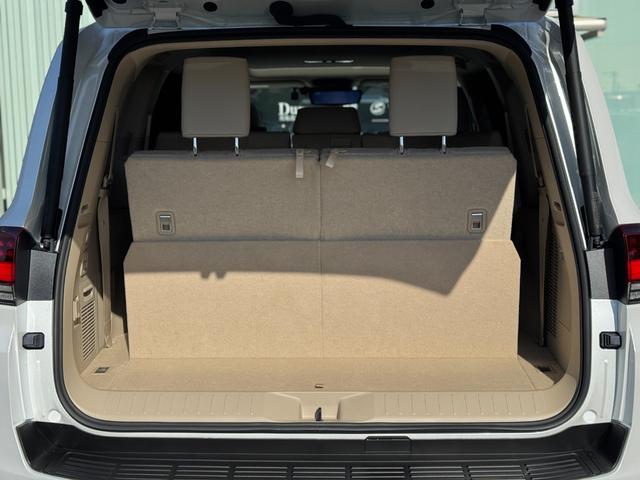 ランドクルーザー ＺＸ　モデリスタエアロ（Ｆ／Ｓ／Ｒ）　ＪＢＬプレミアムサウンド　リアエンターテイメント　黒ルーフレール　寒冷地仕様　１２．３型アルパインデジタルインナーミラー　ベージュレザーシート　パノラミックビューモニタ（55枚目）