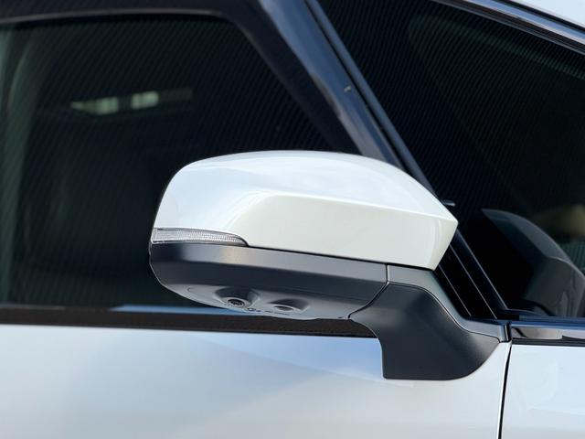 ヴェルファイアハイブリッド Z プレミア 13.2型有機EL後席モニター ユニバーサルステップ デジタルインナーミラー 左右独立ムーンルーフ パノラミックビューモニター ブラインドスポットモニター 14インチディスプレイオーディオ 黒レザー(22枚目)