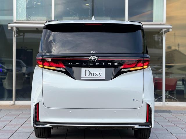 ヴェルファイアハイブリッド Z プレミア 13.2型有機EL後席モニター ユニバーサルステップ デジタルインナーミラー 左右独立ムーンルーフ パノラミックビューモニター ブラインドスポットモニター 14インチディスプレイオーディオ 黒レザー(30枚目)