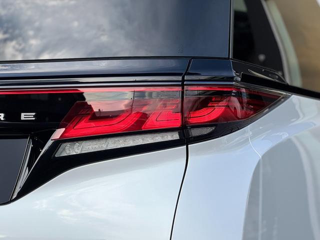 ヴェルファイアハイブリッド Z プレミア 13.2型有機EL後席モニター ユニバーサルステップ デジタルインナーミラー 左右独立ムーンルーフ パノラミックビューモニター ブラインドスポットモニター 14インチディスプレイオーディオ 黒レザー(40枚目)