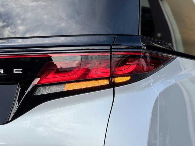 ヴェルファイアハイブリッド Z プレミア 13.2型有機EL後席モニター ユニバーサルステップ デジタルインナーミラー 左右独立ムーンルーフ パノラミックビューモニター ブラインドスポットモニター 14インチディスプレイオーディオ 黒レザー(41枚目)