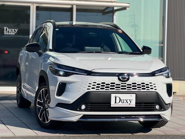 カローラクロス ハイブリッド Z 4WD モデリスタエアロ(F/S/R) パノラマルーフ パノラミックビューモニター ブラインドスポットモニター ステアリングヒーター 寒冷地仕様 リアフォグランプ 10.5インチディスプレイオーディオ(5枚目)