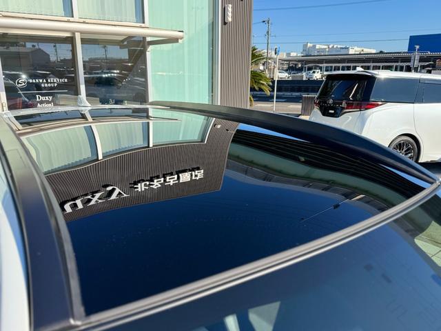 カローラクロス ハイブリッド Z 4WD モデリスタエアロ(F/S/R) パノラマルーフ パノラミックビューモニター ブラインドスポットモニター ステアリングヒーター 寒冷地仕様 リアフォグランプ 10.5インチディスプレイオーディオ(26枚目)