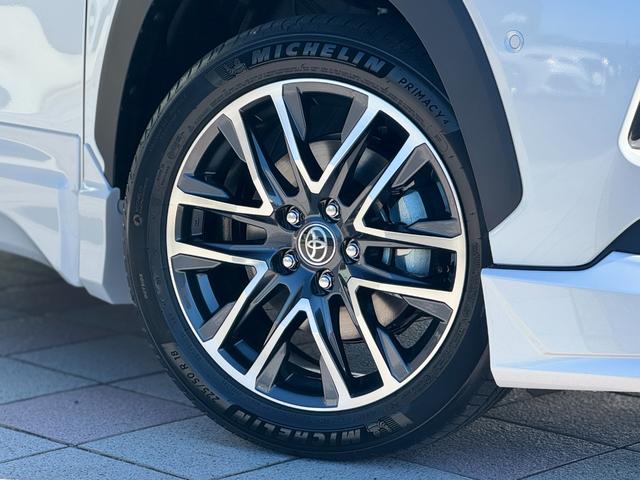カローラクロス ハイブリッド Z 4WD モデリスタエアロ(F/S/R) パノラマルーフ パノラミックビューモニター ブラインドスポットモニター ステアリングヒーター 寒冷地仕様 リアフォグランプ 10.5インチディスプレイオーディオ(31枚目)