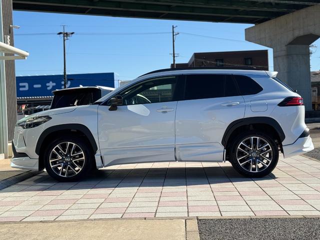 カローラクロス ハイブリッド Z 4WD モデリスタエアロ(F/S/R) パノラマルーフ パノラミックビューモニター ブラインドスポットモニター ステアリングヒーター 寒冷地仕様 リアフォグランプ 10.5インチディスプレイオーディオ(33枚目)