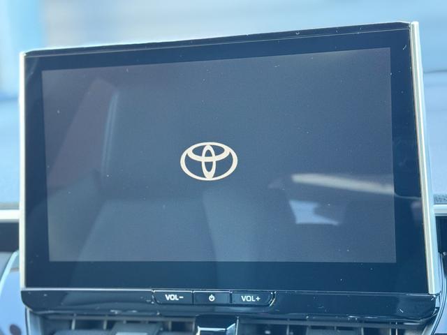 カローラクロス ハイブリッド Z 4WD モデリスタエアロ(F/S/R) パノラマルーフ パノラミックビューモニター ブラインドスポットモニター ステアリングヒーター 寒冷地仕様 リアフォグランプ 10.5インチディスプレイオーディオ(51枚目)