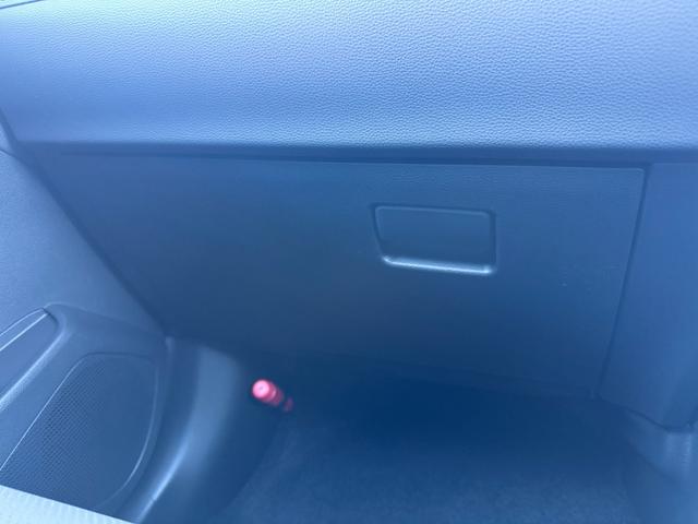 カローラクロス ハイブリッド Z 4WD モデリスタエアロ(F/S/R) パノラマルーフ パノラミックビューモニター ブラインドスポットモニター ステアリングヒーター 寒冷地仕様 リアフォグランプ 10.5インチディスプレイオーディオ(75枚目)