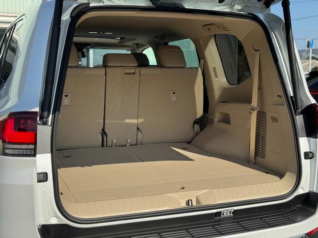 ランドクルーザー ZX モデリスタエアロ(F/R/オーバーフェンダー) JBLプレミアムサウンド リアエンターテイメント リア電動デフロック クールBOX タイヤ空気圧警報システム ベージュレザーシート(40枚目)