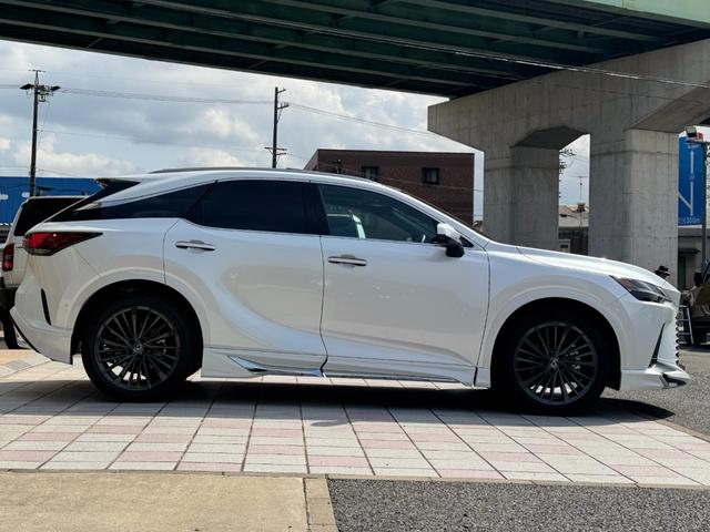RX RX350 バージョンL モデリスタエアロ(F/S/R) パノラマルーフ デジタルインナーミラー アドバンスパーク 黒レザーシート 純正21インチAW 14ディスプレイ ブラインドスポトモニター パノラマビュー ETC2.0(6枚目)