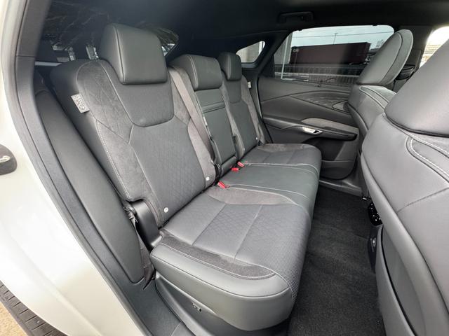 RX RX350 バージョンL モデリスタエアロ(F/S/R) パノラマルーフ デジタルインナーミラー アドバンスパーク 黒レザーシート 純正21インチAW 14ディスプレイ ブラインドスポトモニター パノラマビュー ETC2.0(50枚目)