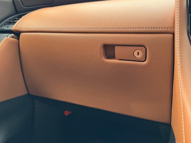 ヴェルファイア Z プレミア JBLプレミアムサウンドシステム デジタルインナーミラー 14インチリアエンターテイメント 寒冷地仕様 ブラウンレザーシート ドライブレコーダー 左右独立ムーンルーフ パノラミックビューモニタ-(75枚目)