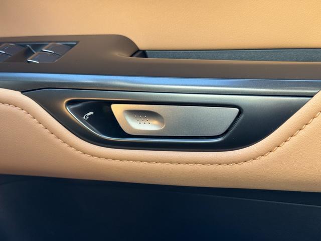 NX NX350h Fスポーツ TRDエアロ(F/S/R/マフラー) ムーンルーフ ルーフレール デジタルインナーミラー オレンジキャリパー 置くだけ充電 アドバンストパーク 3眼LEDヘッド ヘーゼルレザーシート 20インチAW(71枚目)