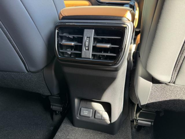 NX NX350h Fスポーツ TRDエアロ(F/S/R/マフラー) ムーンルーフ ルーフレール デジタルインナーミラー オレンジキャリパー 置くだけ充電 アドバンストパーク 3眼LEDヘッド ヘーゼルレザーシート 20インチAW(77枚目)