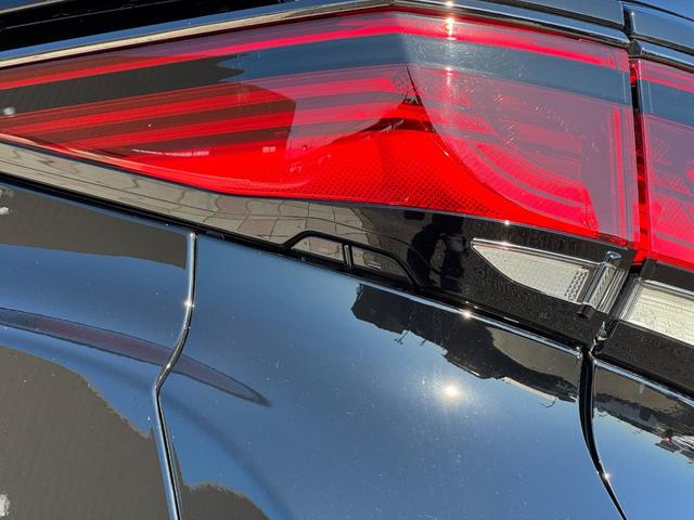 ヴェルファイアハイブリッド Z プレミア 13.2型有機EL後席モニター ブラウンレザーシート デジタルインナーミラー トヨタチームメイトアドバンストパーク 左右独立ムーンルーフ スペアタイヤ カラーヘッドアップディスプレイ パノラマビュー(39枚目)