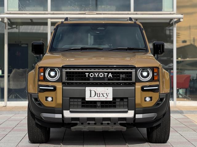 ランドクルーザー２５０ ＶＸファーストエディション　モデリスタパッケージ　シグネチャーイルミ　丸目ＬＥＤヘッドライト　トヨタチームメイト　デジタルミラー　ムーンルーフ　パノラミックビューモニター　ブラインドスポットモニター　１３．２インチディスプレイ（13枚目）