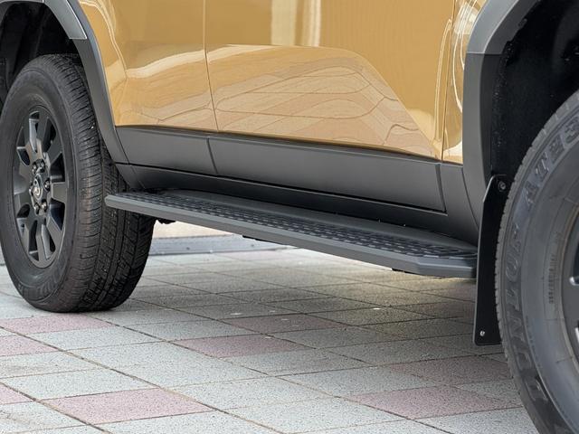 ランドクルーザー２５０ ＶＸファーストエディション　モデリスタパッケージ　シグネチャーイルミ　丸目ＬＥＤヘッドライト　トヨタチームメイト　デジタルミラー　ムーンルーフ　パノラミックビューモニター　ブラインドスポットモニター　１３．２インチディスプレイ（35枚目）