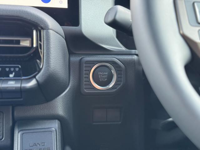 ランドクルーザー２５０ ＶＸファーストエディション　モデリスタパッケージ　シグネチャーイルミ　丸目ＬＥＤヘッドライト　トヨタチームメイト　デジタルミラー　ムーンルーフ　パノラミックビューモニター　ブラインドスポットモニター　１３．２インチディスプレイ（64枚目）