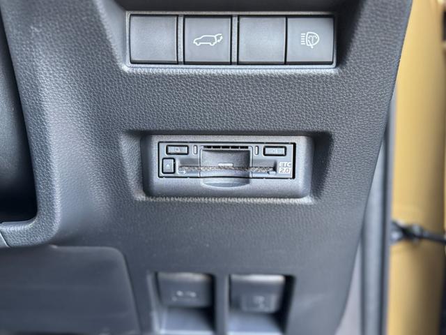ランドクルーザー２５０ ＶＸファーストエディション　モデリスタパッケージ　シグネチャーイルミ　丸目ＬＥＤヘッドライト　トヨタチームメイト　デジタルミラー　ムーンルーフ　パノラミックビューモニター　ブラインドスポットモニター　１３．２インチディスプレイ（72枚目）
