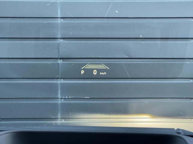 アルファード Ｚ　モデリスタエアロ（Ｆ／Ｓ／Ｒ）　ＪＢＬプレミアムサウンド　リアエンターテイメント　ユニバーサルステップ　左右独立ムーンルーフ　デジタルインナーミラー　ドライブレコーダー　パノラミックビューモニター（12枚目）