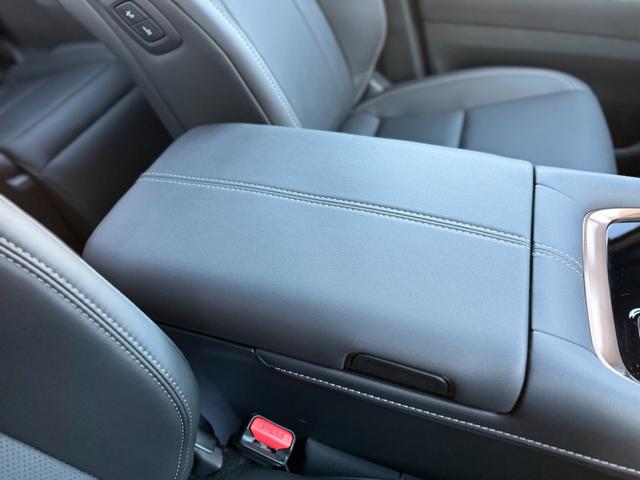 アルファード Ｚ　モデリスタエアロ（Ｆ／Ｓ／Ｒ）　ＪＢＬプレミアムサウンド　リアエンターテイメント　ユニバーサルステップ　左右独立ムーンルーフ　デジタルインナーミラー　ドライブレコーダー　パノラミックビューモニター（66枚目）