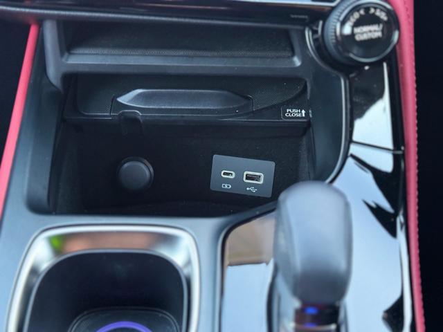 ＮＸ ＮＸ３５０ｈ　Ｆスポーツ　ＴＲＤエアロ（Ｆ／Ｓ／Ｒ）　パノラマルーフ　ルーフレール　ＬＥＸＵＳチームメイトアドバンストパーク　デジタルインナーミラー　オレンジキャリパー　３眼ＬＥＤヘッドライト　パノラマビュー　赤レザーシート（63枚目）