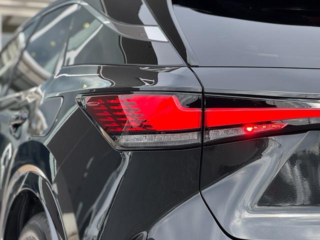 ＲＸ ＲＸ３５０　Ｆスポーツ　マークレビンソンプレミアムサウンド　パノラマルーフ　ルーフレール　輻射ヒーター　デジタルミラー　オレンジキャリパー　寒冷地仕様　赤レザーシート　ブラインドスポットモニター　パノラミックビューモニタ－（40枚目）