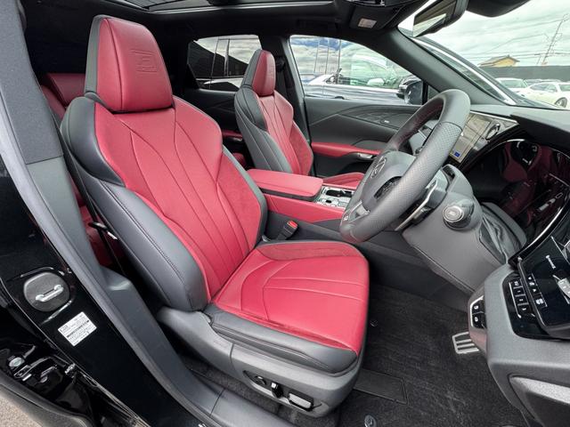 ＲＸ ＲＸ３５０　Ｆスポーツ　マークレビンソンプレミアムサウンド　パノラマルーフ　ルーフレール　輻射ヒーター　デジタルミラー　オレンジキャリパー　寒冷地仕様　赤レザーシート　ブラインドスポットモニター　パノラミックビューモニタ－（47枚目）