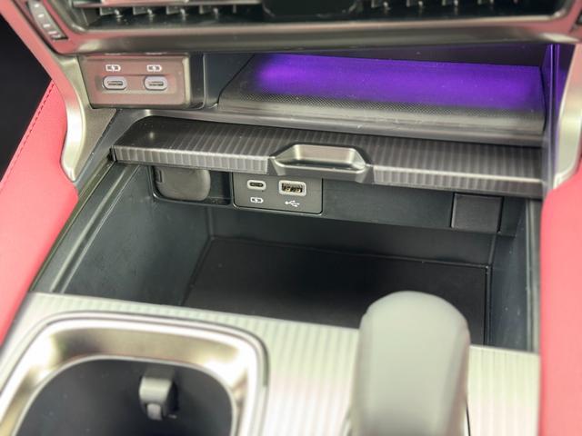 ＲＸ ＲＸ３５０　Ｆスポーツ　マークレビンソンプレミアムサウンド　パノラマルーフ　ルーフレール　輻射ヒーター　デジタルミラー　オレンジキャリパー　寒冷地仕様　赤レザーシート　ブラインドスポットモニター　パノラミックビューモニタ－（61枚目）