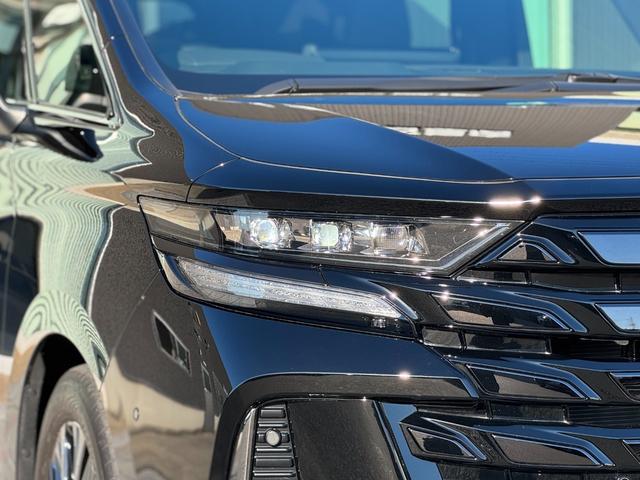 ヴェルファイアハイブリッド Ｚ　プレミア　１３．２型有機ＥＬ後席モニター　ユニバーサルステップ　デジタルインナーミラー　カラーヘッドアップディスプレイ　トヨタチームメイト　左右独立ムーンルーフ　ブラインドスポットモニタ　１４インチディスプレイ（22枚目）