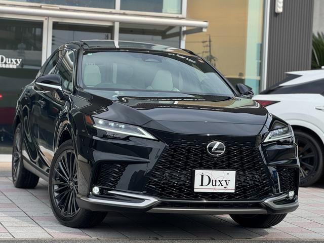ＲＸ ＲＸ３５０　Ｆスポーツ　ホワイトレザーシート　パノラマルーフ　オレンジキャリパー　デジタルインナーミラー　輻射ヒーター　寒冷地仕様　１４インチディスプレイオーディオ　ブラインドスポットモニター　パノラミックビューモニター（5枚目）