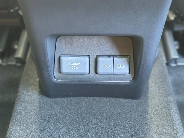 ＮＸ ＮＸ３５０ｈ　Ｆスポーツ　ＴＲＤエアロ（Ｆ／Ｓ／Ｒ）　パノラマルーフ　デジタルインナーミラー　オレンジキャリパー　ヘーゼルレザーシート　ルーフレール　ブラインドスポットモニター　アドバンストパーク　パノラミックビューモニター（11枚目）