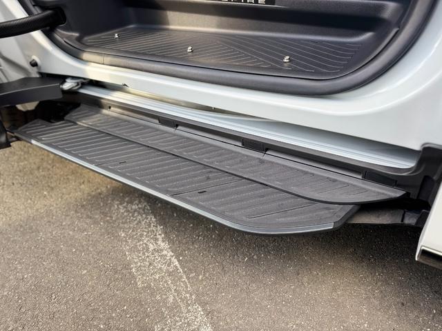 ���j�o�[�T���X�e�b�v���c