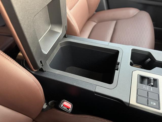 �Z���^�[�R���\�[���a�n�w�������R�̎��[���\�ł����c