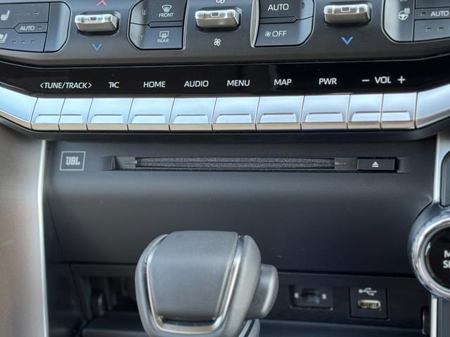 �^�]�Ȃɂ͑��@�\�̃{�^�����t���Ă��܂����c�^�]�Ȃɂ͑��@�\�̃{�^�����t���Ă��܂����c