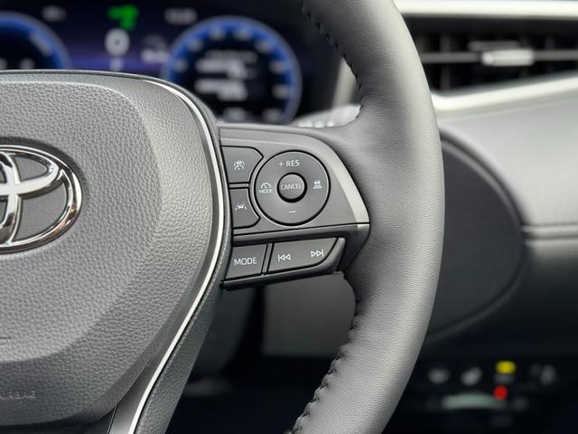 �X�e�A�����O�X�C�b�`�ő��s�����ڐ�����炷����������\�ł���