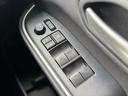 運転席には多機能のボタンが付いています☆彡