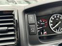 運転席には多機能のボタンが付いています☆彡