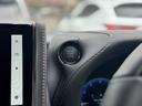 運転席には多機能のボタンが付いています☆彡