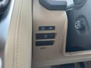 運転席には多機能のボタンが付いています☆彡