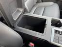 センターコンソールBOXもあり沢山の収納が可能です☆彡