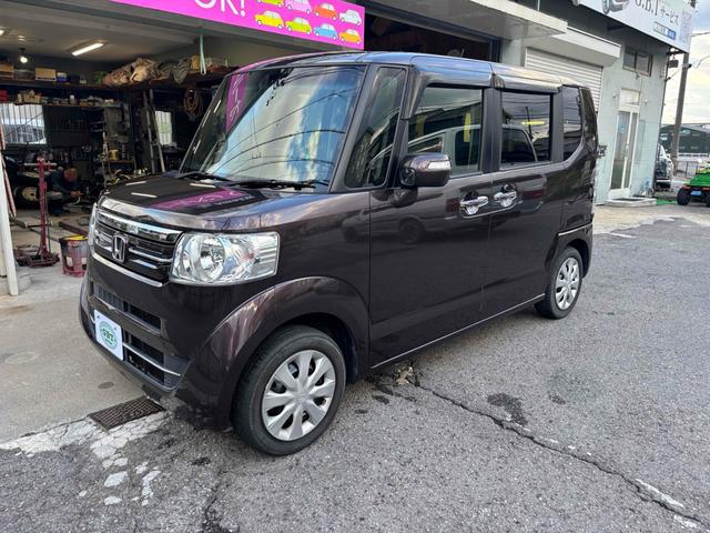Ｎ－ＢＯＸ Ｇ　ＳＳパッケージ　ＥＴＣ　バックカメラ　両側電動スライドドア　ナビ　ＴＶ　オートライト　ＨＩＤ　スマートキー　アイドリングストップ　電動格納ミラー　シートヒーター　ベンチシート　ＣＶＴ　盗難防止システム　ＡＢＳ　ＥＳＣ（12枚目）